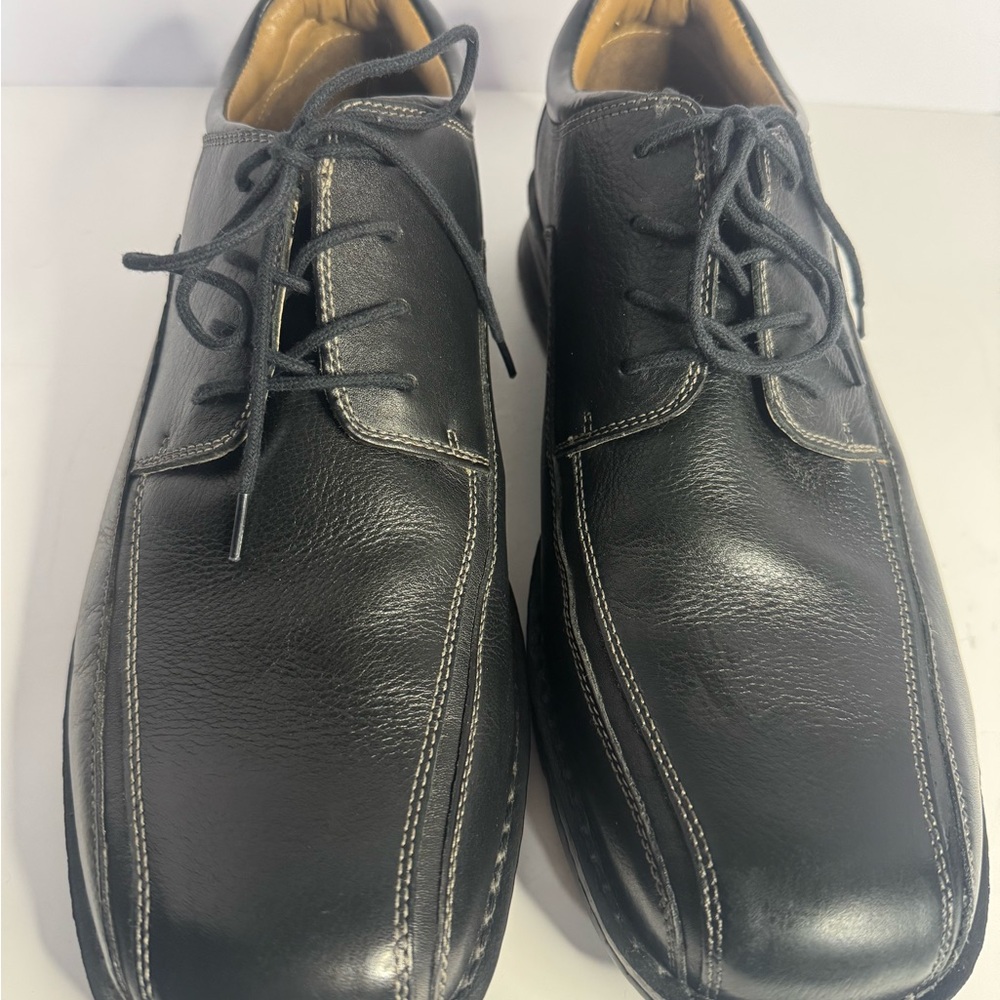 Dockers Black Oxford Shoes with Polished Leather